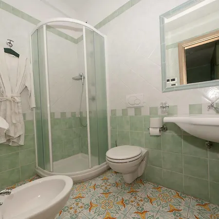 Franca Hotel Forio (Isola d'Ischia)
