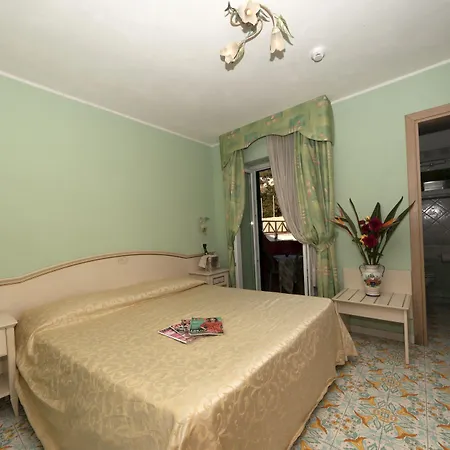 Franca Hotel