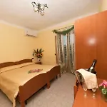 Franca Hotel